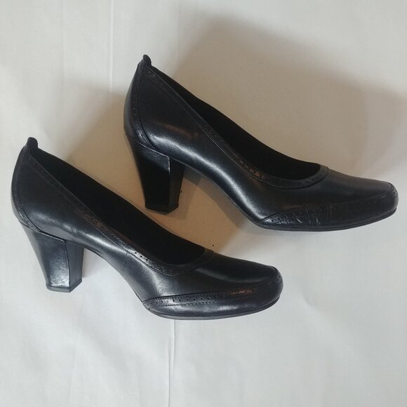 Elegant Black Women's Heels - Picture 9 of 14